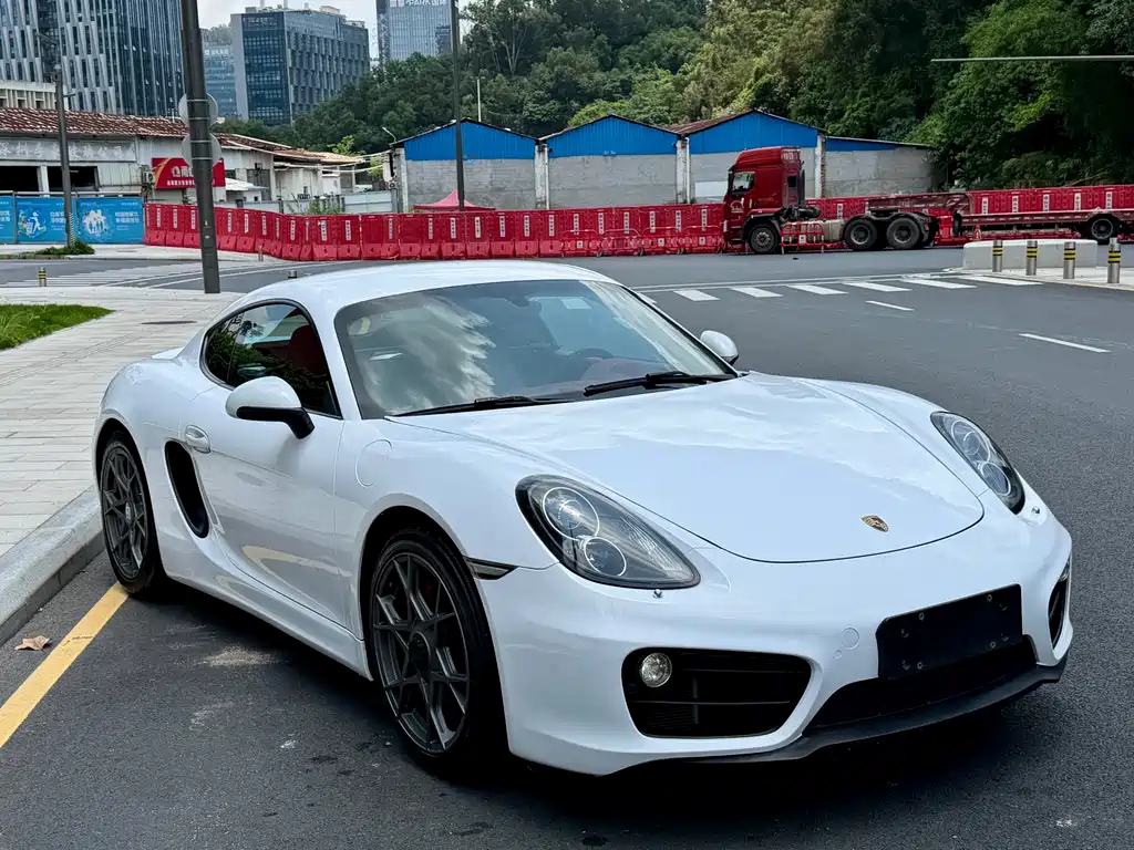 Cayman Cayman 2.7 L