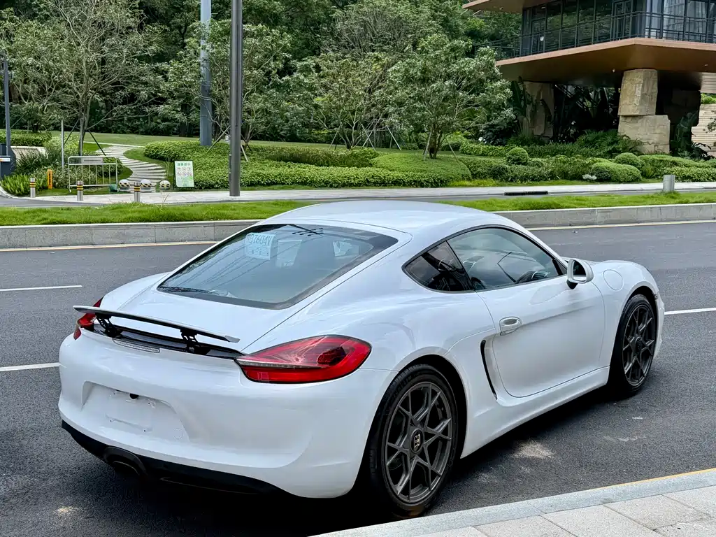 Cayman Cayman 2.7 L