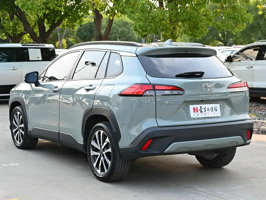 Corolla Cross 2.0 L Flagship