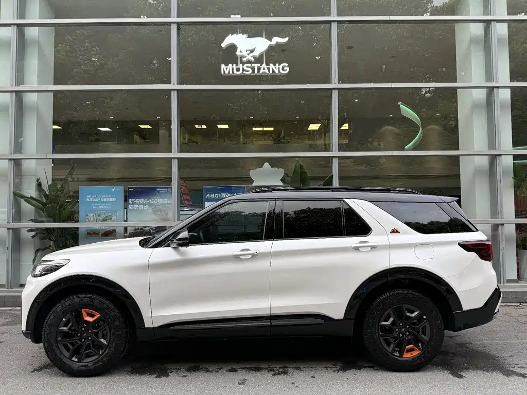 Explorer 2.3 T EcoBoost Kunlun Peak 7-seat
