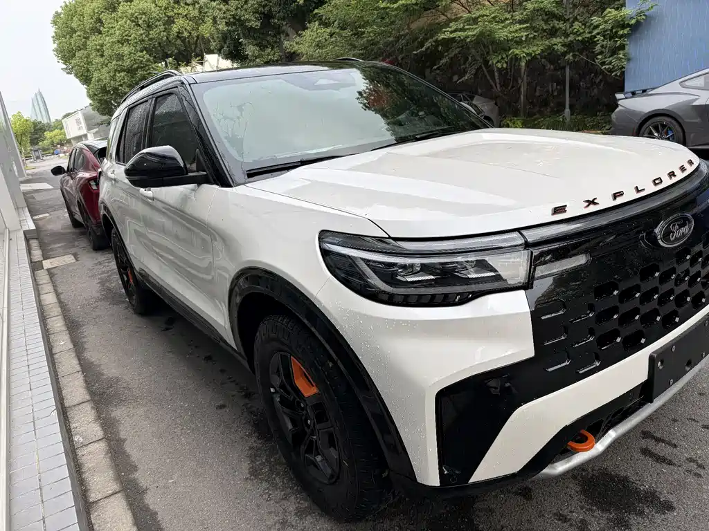 Explorer 2.3 T EcoBoost Kunlun Peak 7-seat