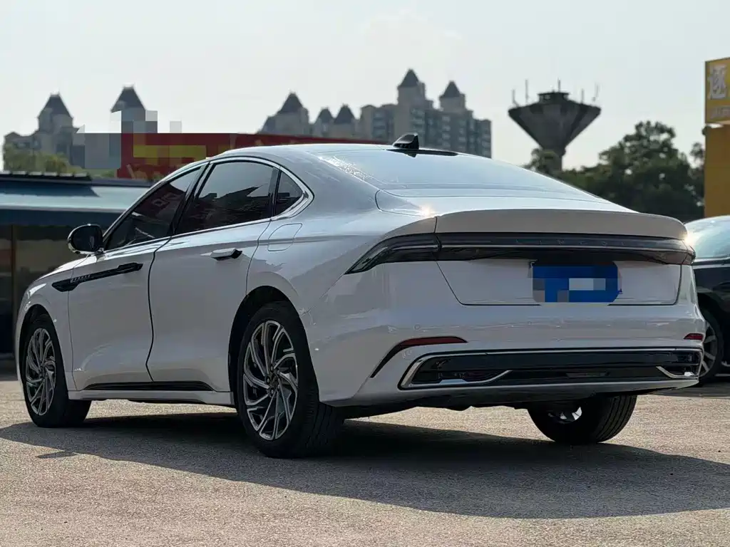Lincoln Z 林肯Z 2025款 2.0 T 尊逸