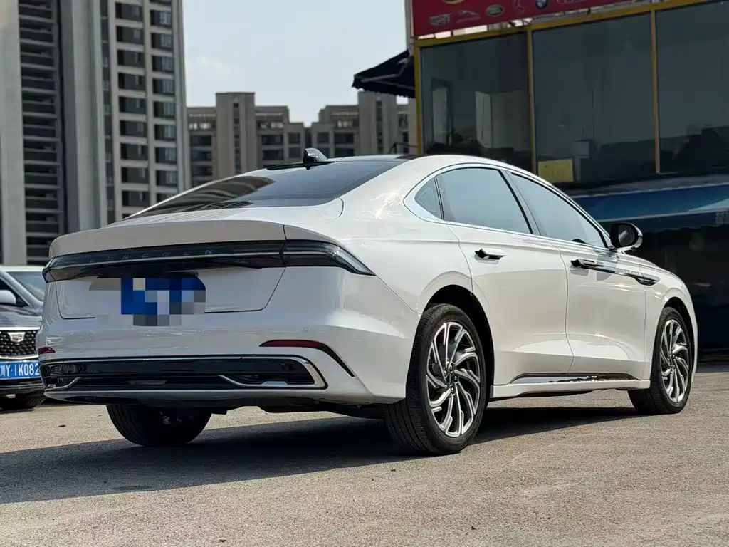Lincoln Z 林肯Z 2025款 2.0 T 尊逸