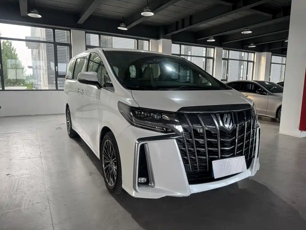 Alphard 3.5 L Luxury