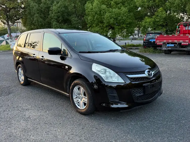 Mazda 8 马自达8 2013款 2.5 L 精英版