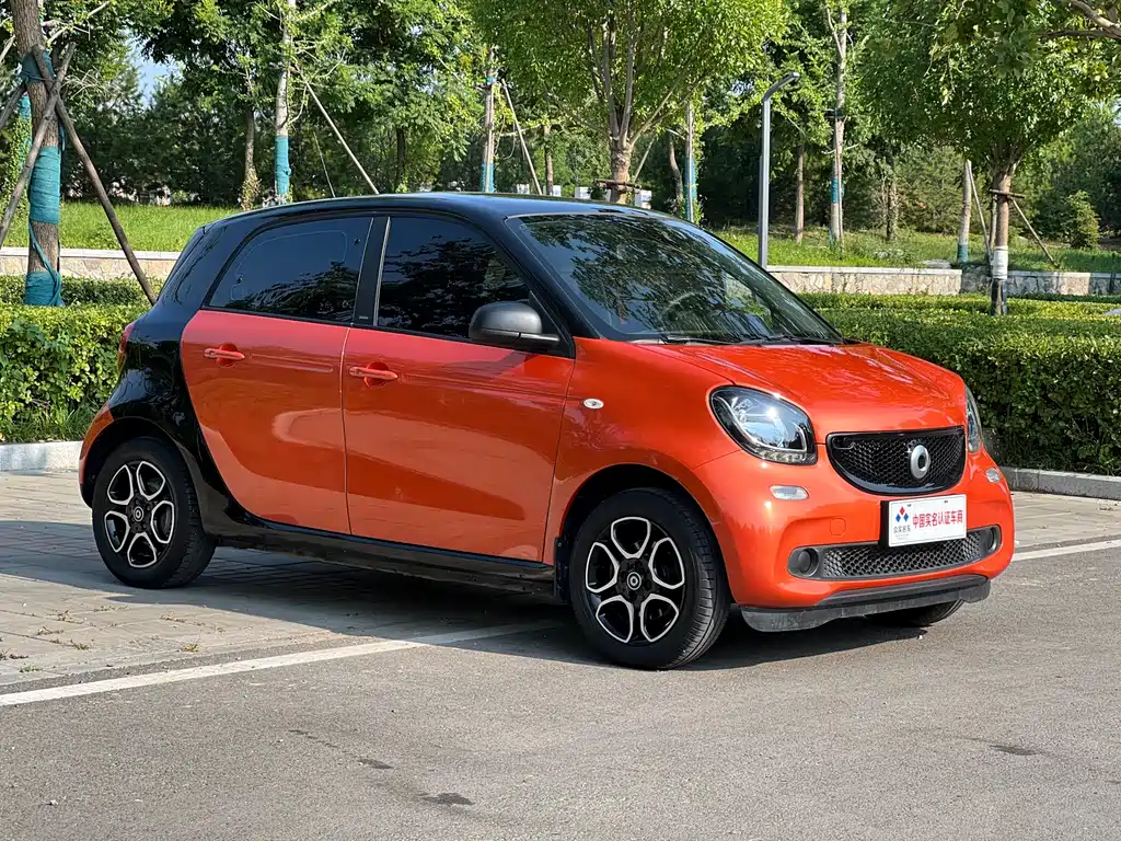 smart forfour 1.0 L 52 kW Passion
