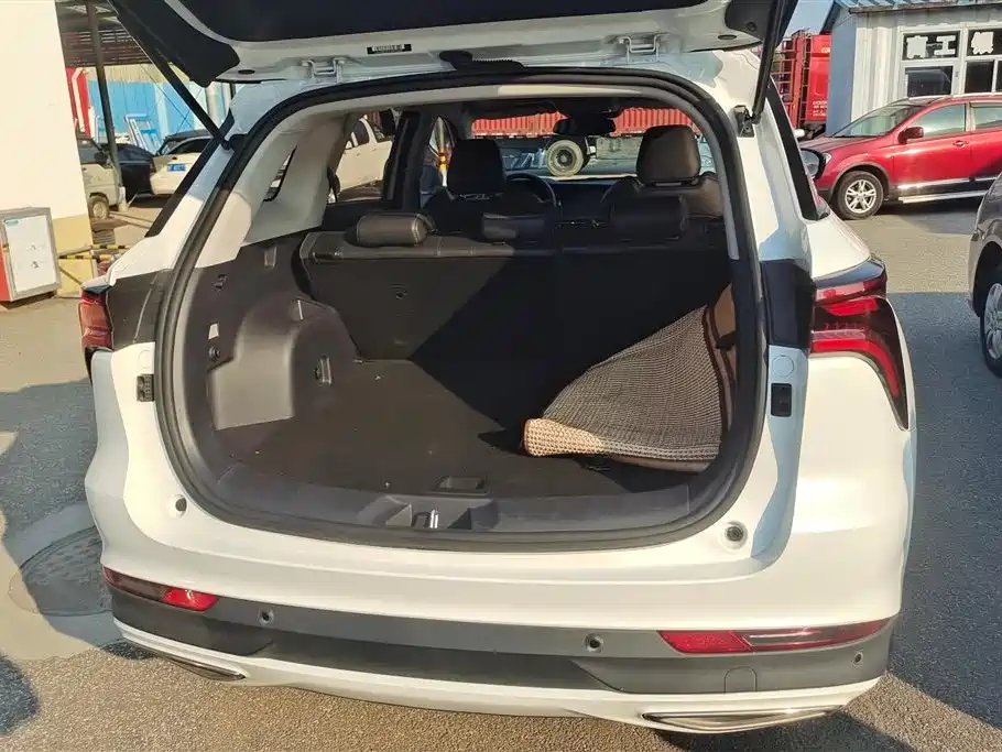 Changan CS75 PLUS 1.5 T Auto Elite