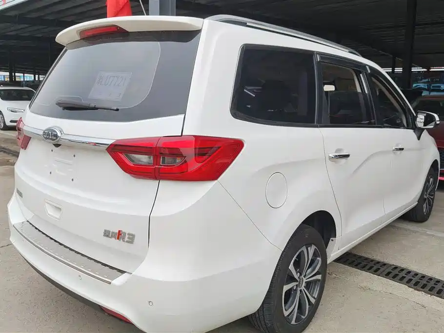 瑞风R3 瑞风R3 2018款 1.6 L 手动豪华智能型