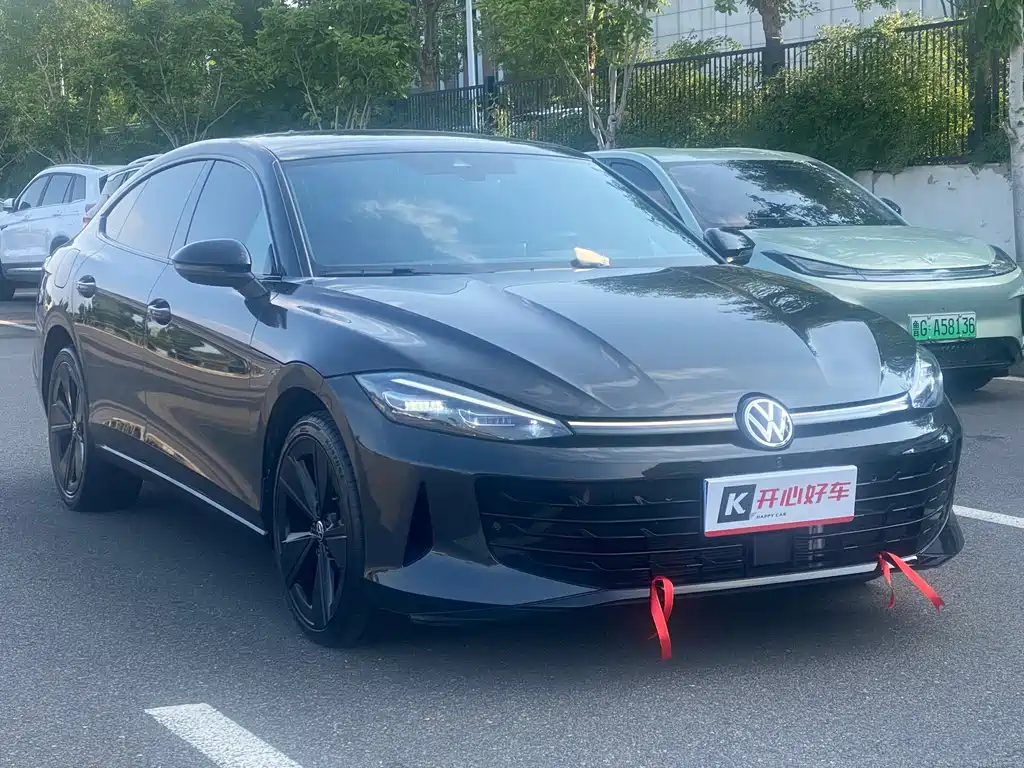Lamando Lamando L GTS 380 TSI