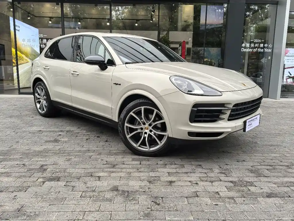Cayenne NEV Cayenne E-Hybrid 2.0 T