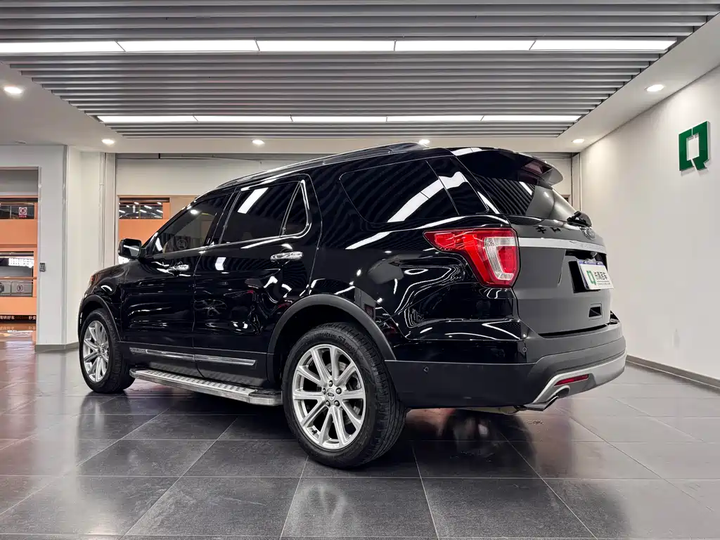 Explorer (Import) 2.3 T Elite