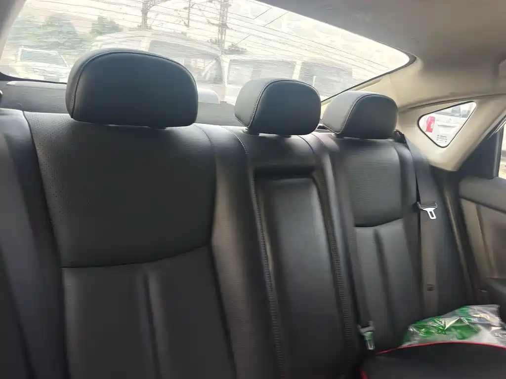 Sylphy 1.6 XL CVT Luxury