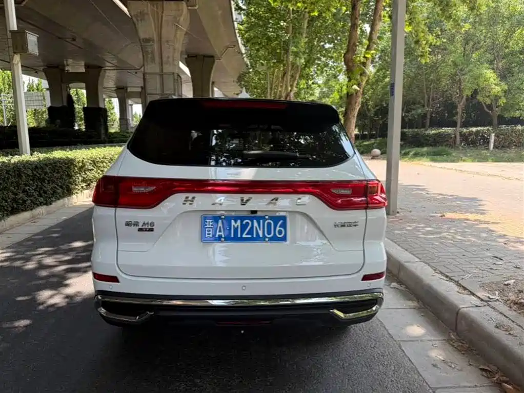 Haval M6 PLUS 1.5 T DCT Luxury Connected