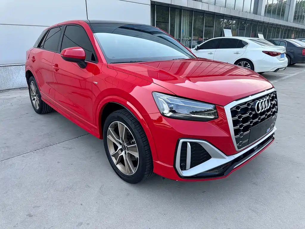 Audi Q2 L 35 TFSI Fashion Dynamic