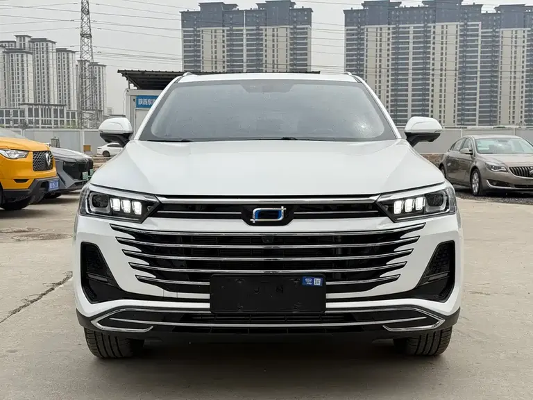 Besturn T77 1.5 T Auto Luxury