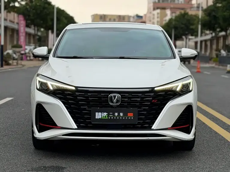 Changan Eado 1.5 T GDI Auto Distinguished