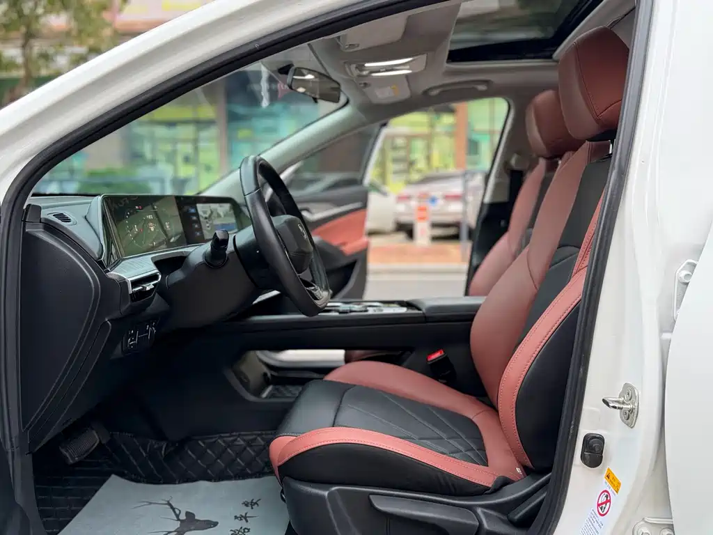 Eado 1.5 T GDI Auto Distinguished