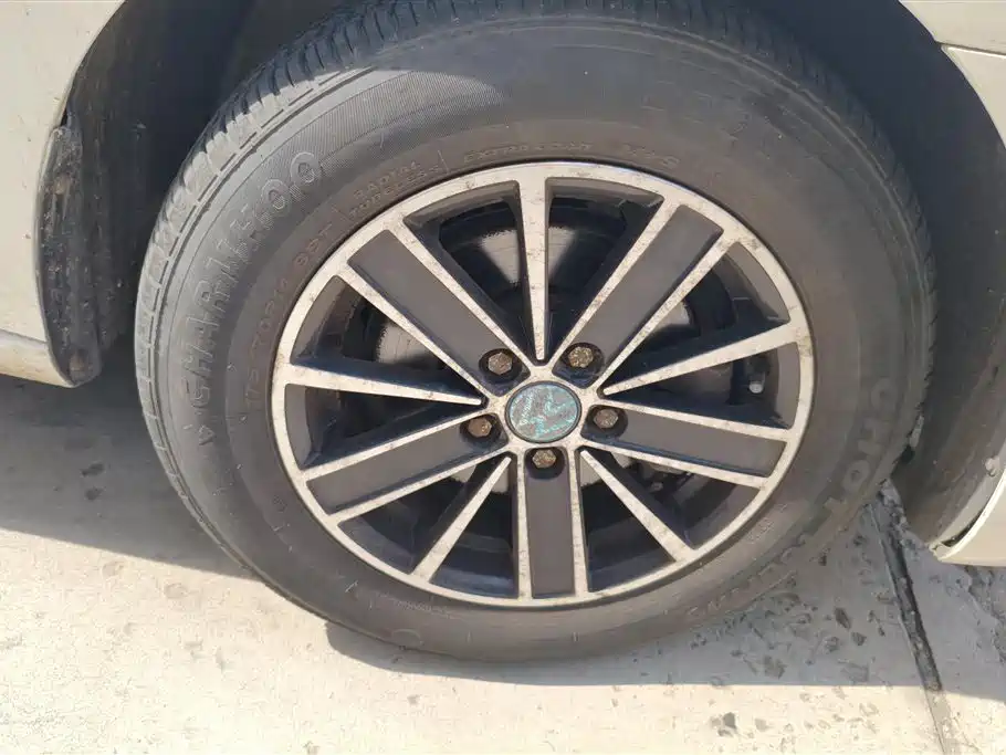 Jetta 1.6 L Auto Fashion