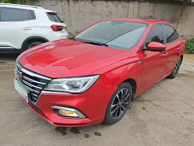 Roewe i5 1.5 L Auto 4 G Connected Leading Luxury Flagship