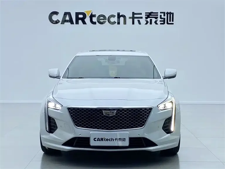 Cadillac CT6 28 T Fashion
