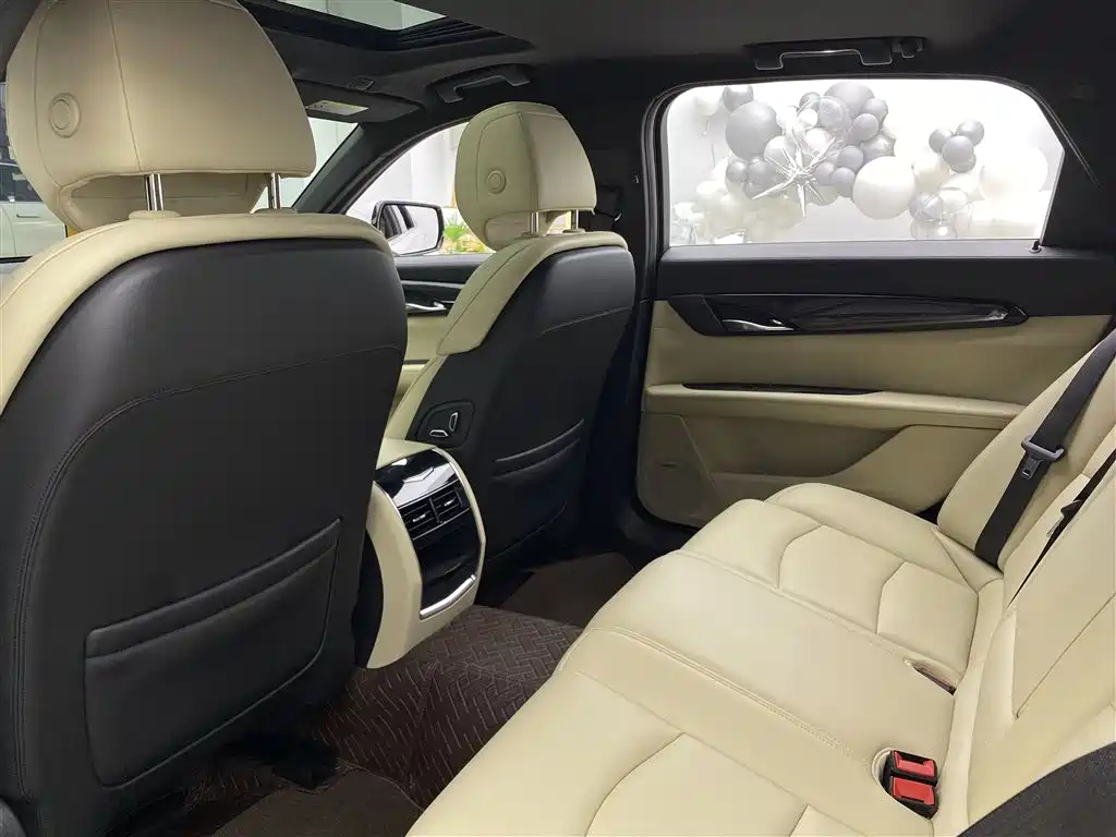 Cadillac CT6 28 T Fashion