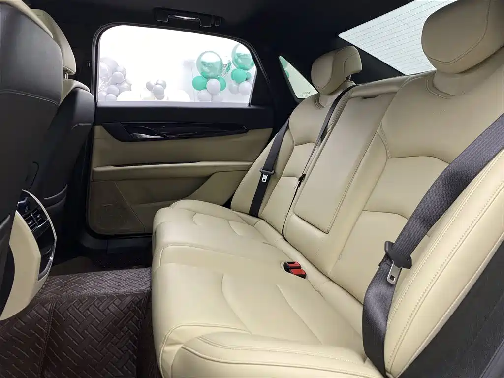 Cadillac CT6 28 T Fashion