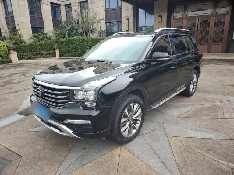 GAC Trumpchi GS8 320 T 2 WD Luxury Connected (7-seat)