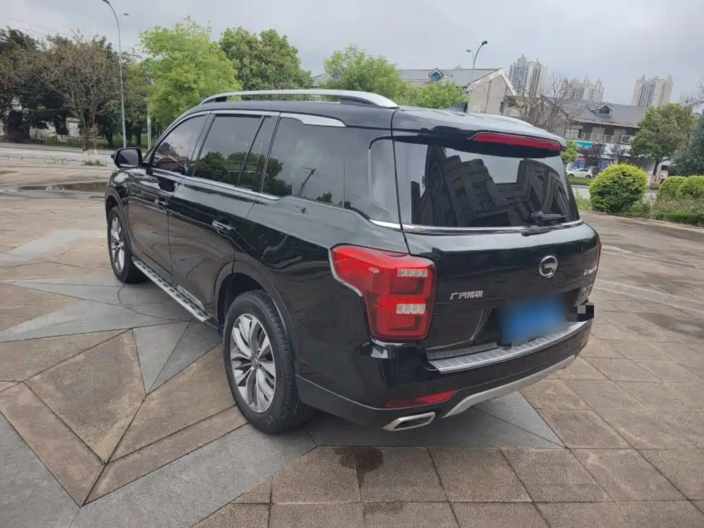 GAC Trumpchi GS8 320 T 2 WD Luxury Connected (7-seat)