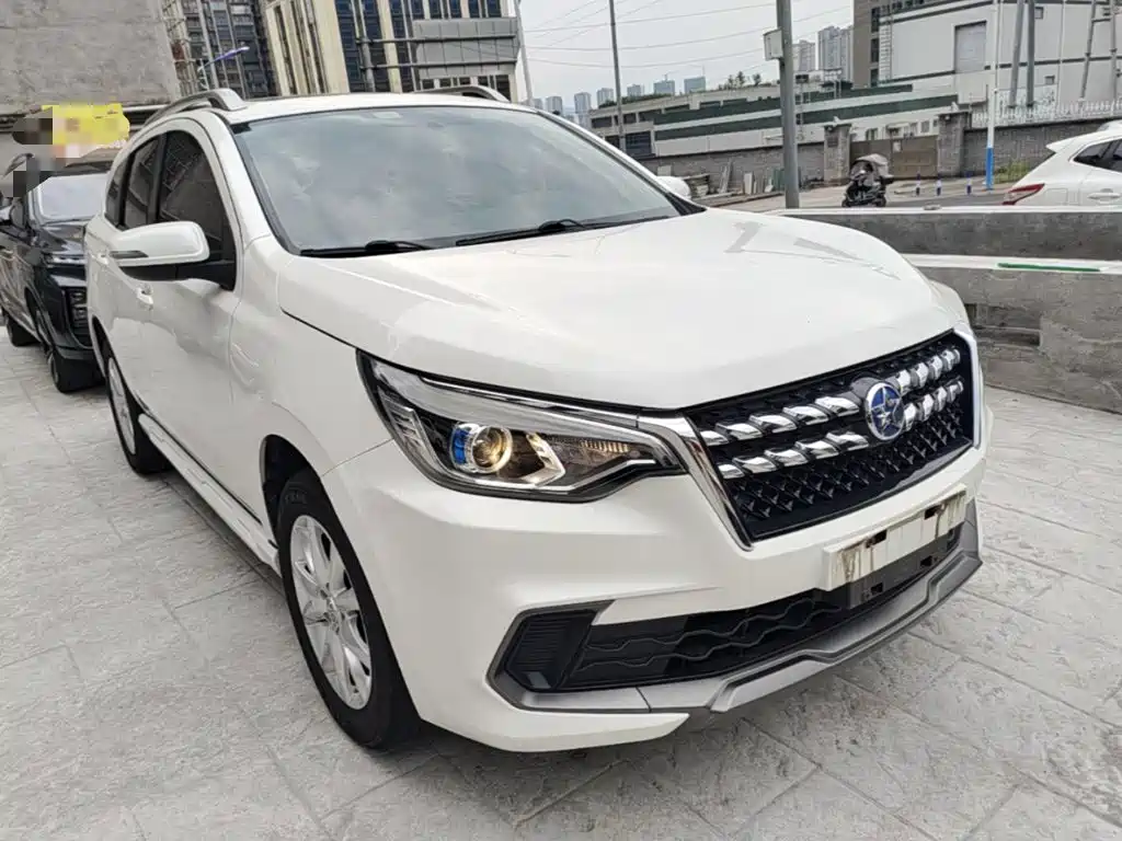 Venucia T70 启辰T70 2020款 2.0 L CVT精享版 国VI
