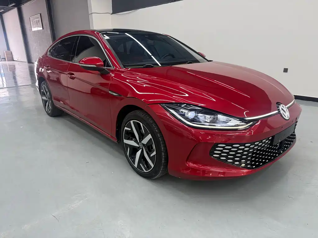 Lamando Lamando L 280 TSI DSG Spicy Cool