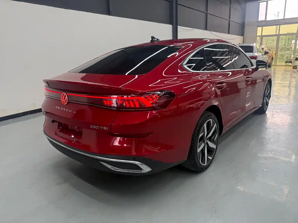 Lamando Lamando L 280 TSI DSG Spicy Cool