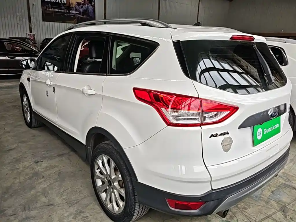 Kuga 1.5 L GTDi 2 WD Style