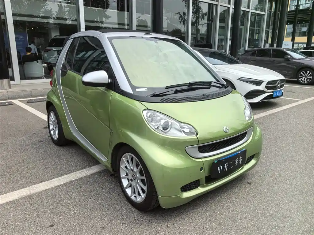 smart fortwo 1.0 MHD Convertible Passion