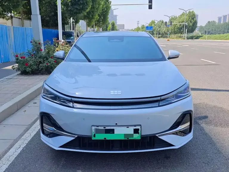 Geely Galaxy A7 银河A7 EM 2025款 EM-i 150 km 探索+版