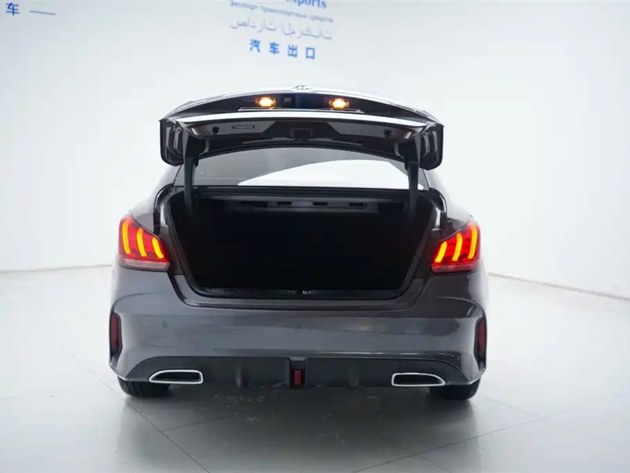 MG5 180 DVVT CVT Youth Luxury