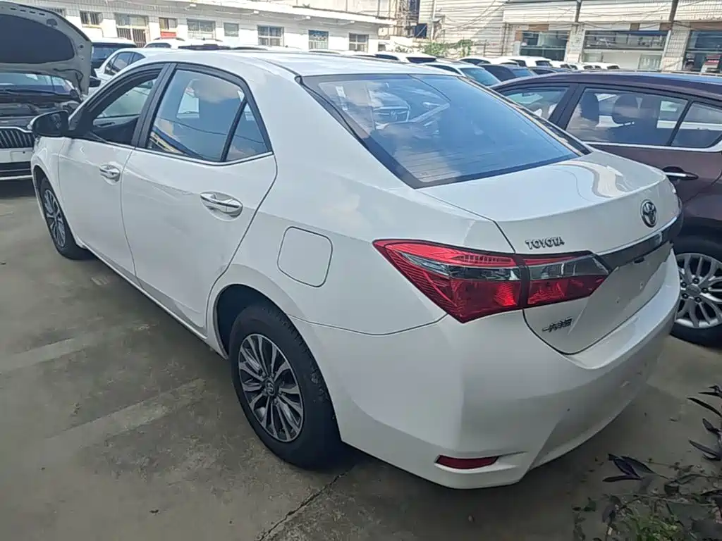 Corolla Facelift 1.2 T S-CVT GL