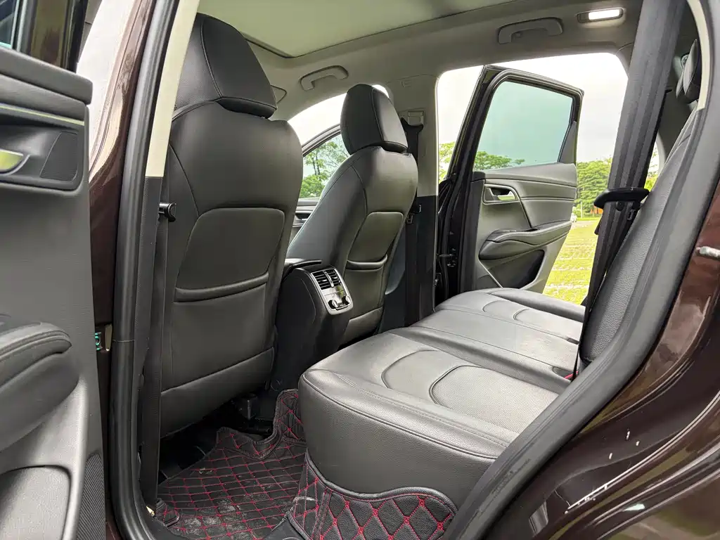 Borgward BX7 28 T 2 WD Quality Enjoyment 5-seat CN-V