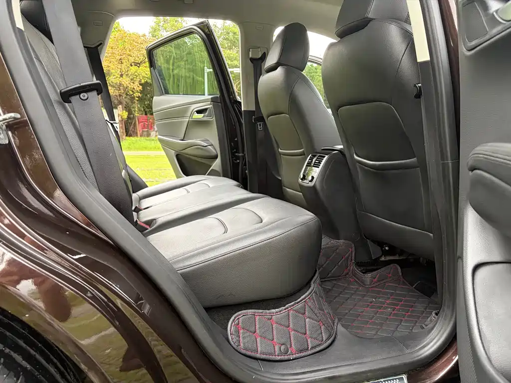 Borgward BX7 28 T 2 WD Quality Enjoyment 5-seat CN-V