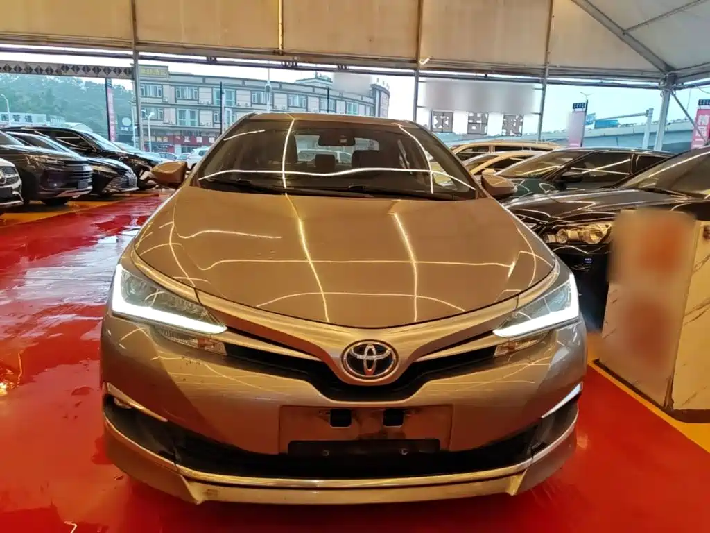 Corolla Facelift Dual Engine 1.8 L E-CVT Elite