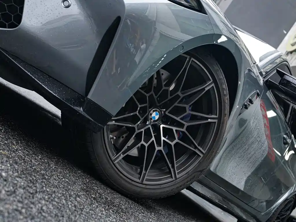 BMW M3 M3 4-door Sedan Thunder