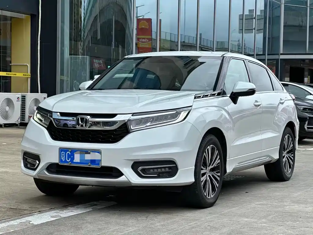 Avancier 370 TURBO 2 WD Luxury