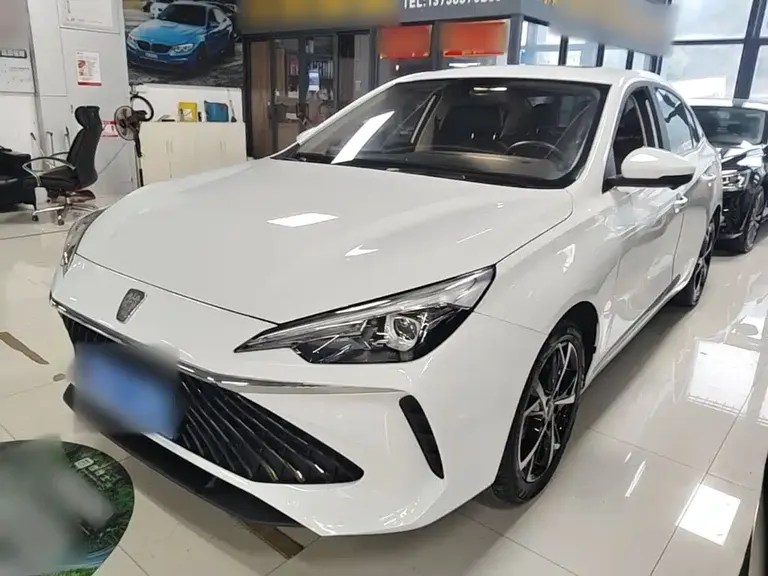 Roewe i5 1.5 L CVT Honored