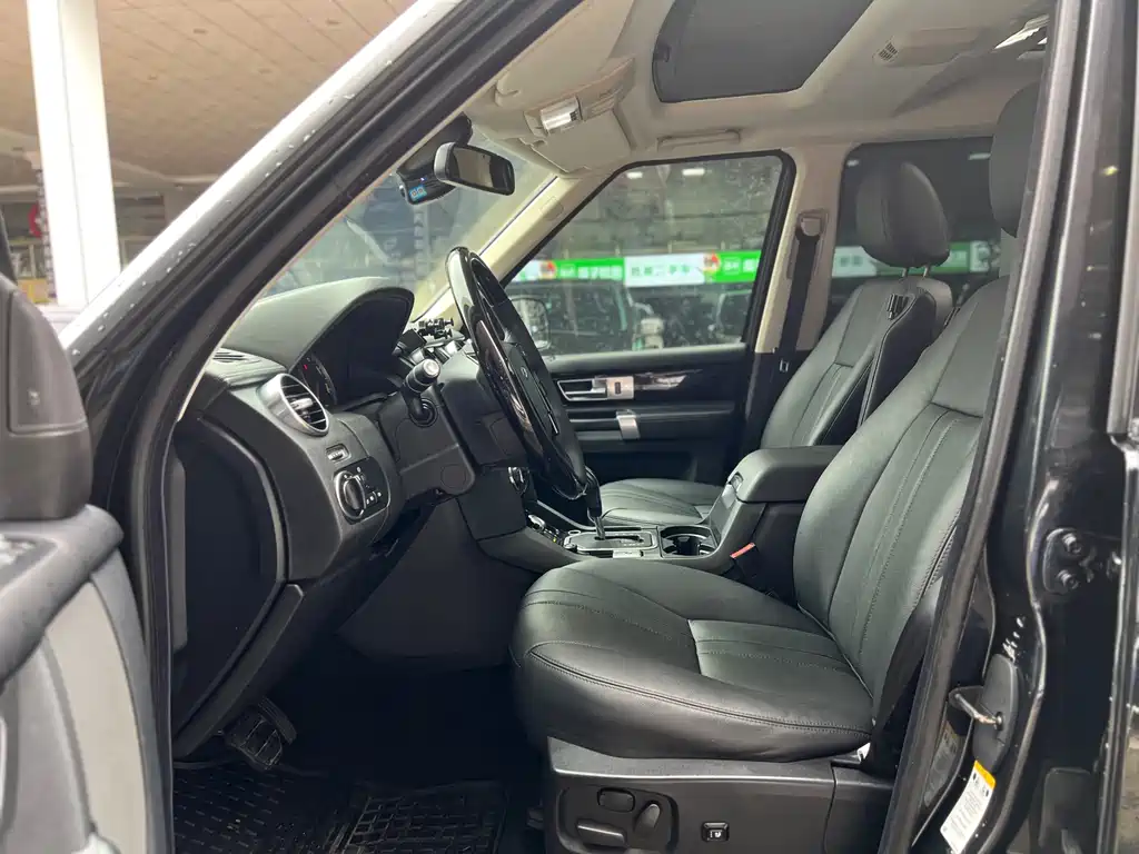 Discovery 3.0 SDV6 HSE Diesel