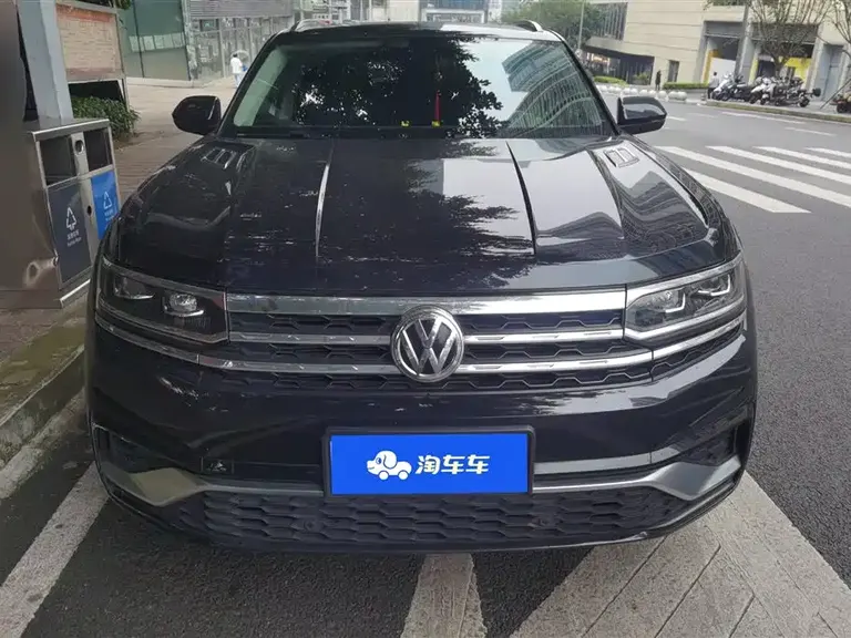 Volkswagen Teramont Teramont X Facelift 330 TSI 2 WD Luxury