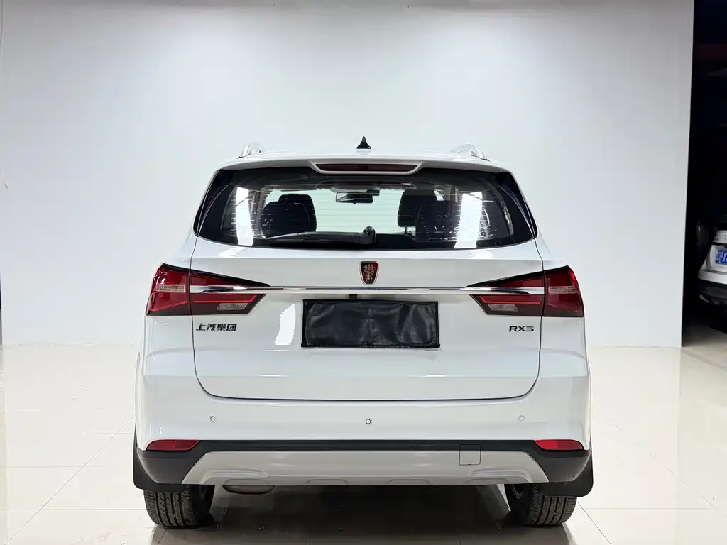Roewe RX3 荣威RX3 2018款 1.6 L 手动进取版
