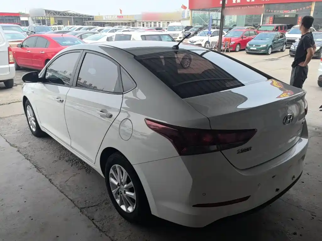 Verna 1.4 L Manual Cool GLS