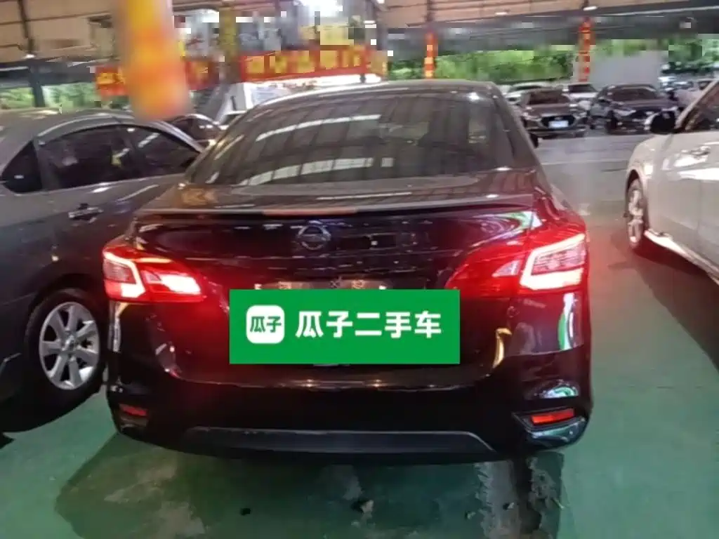 Sylphy 1.6 XV CVT Connected Premium CN-VI