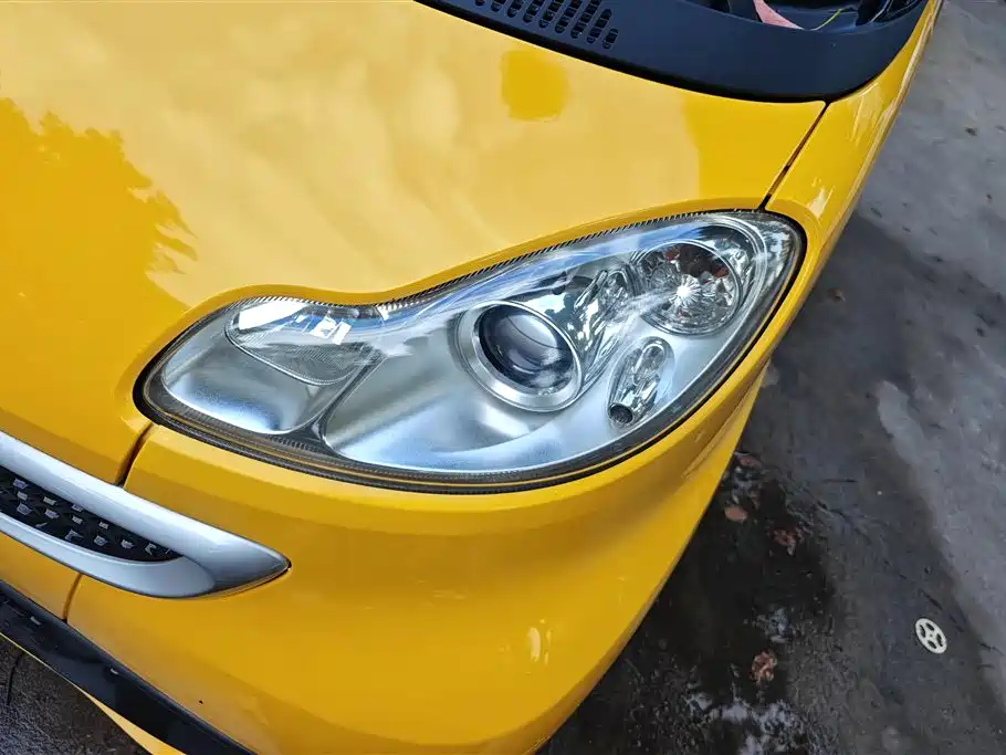 smart fortwo 1.0 MHD Hardtop New Year Special Edition