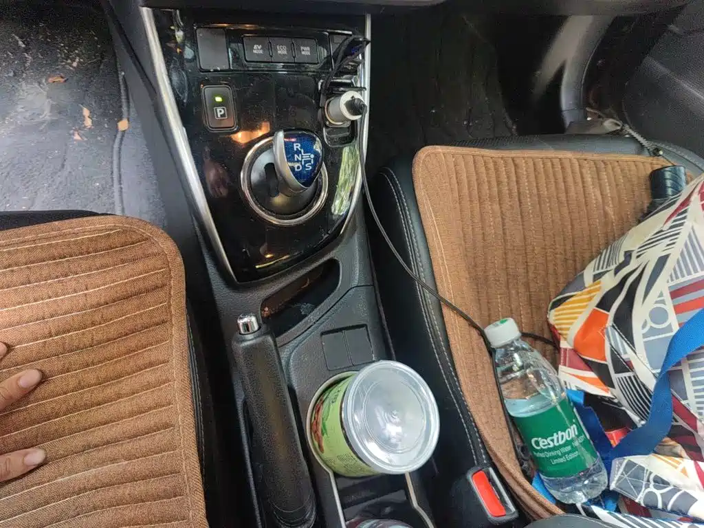 Levin Dual Engine 1.8 H V E-CVT Luxury