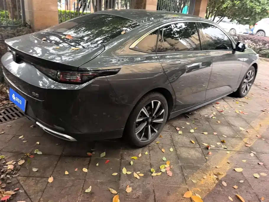 Eado 1.5 T GDI Auto Distinguished